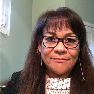 Meet your Posher, Eileen